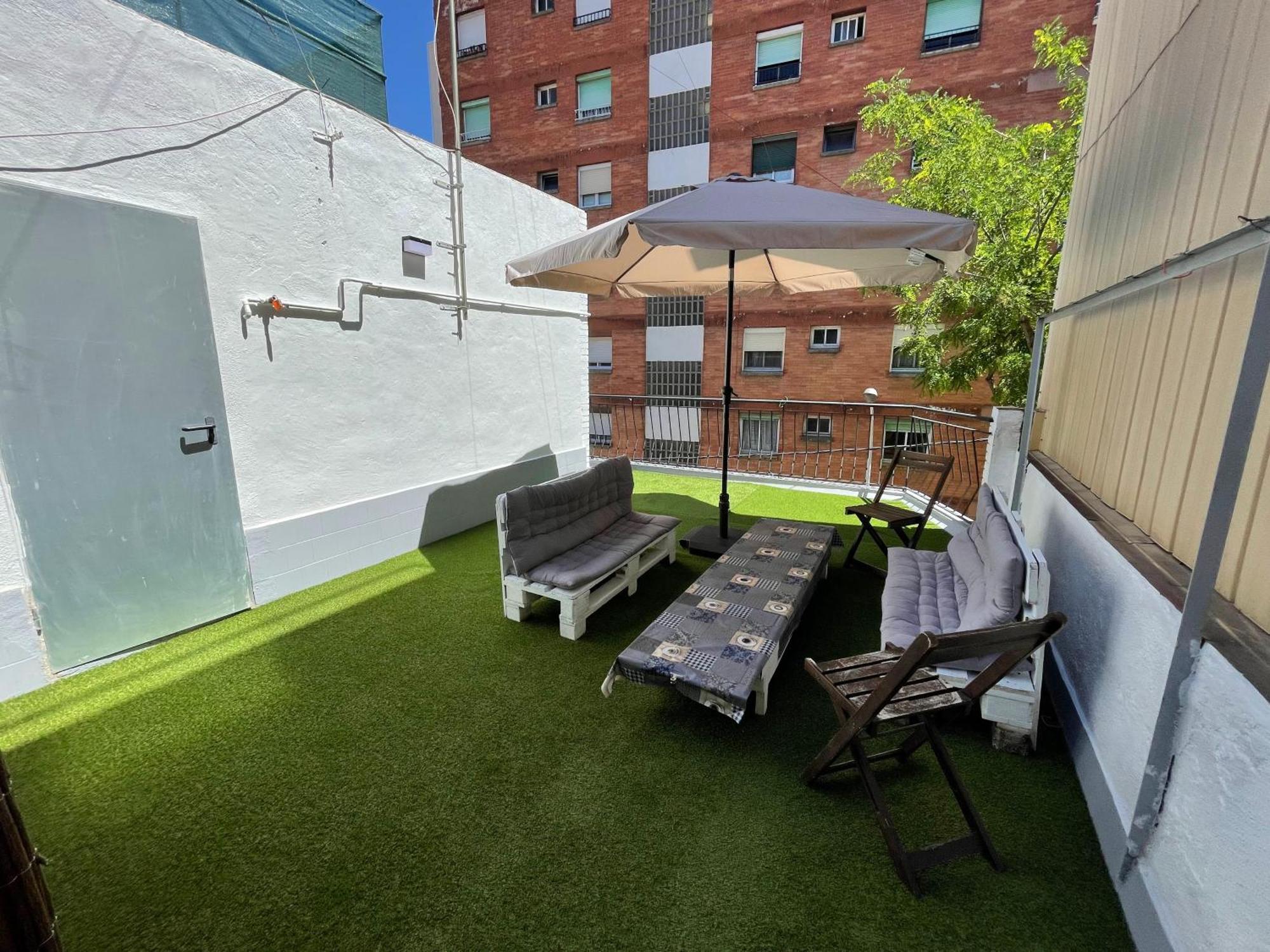 Lucky House Badalona Exterior foto